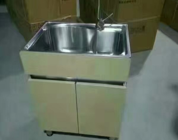 濟(jì)南不銹鋼加工復(fù)合板地址及因素：