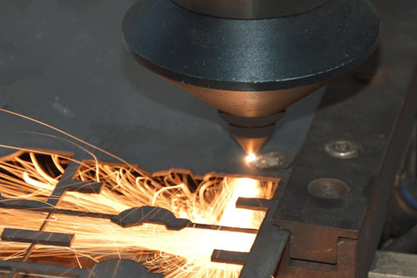 山東激光切割中出現(xiàn)問題的處理方法