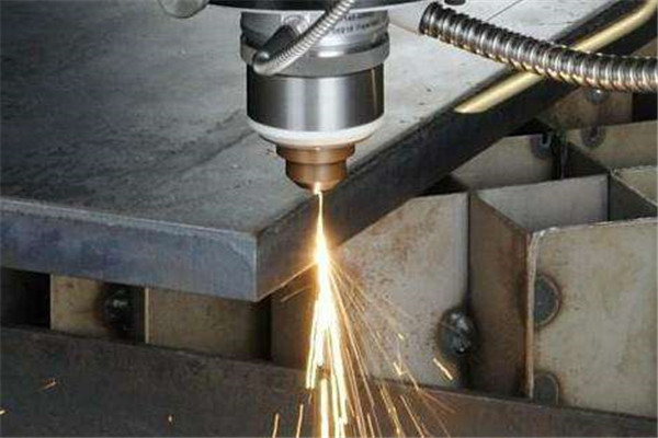 激光切割2 - 副本